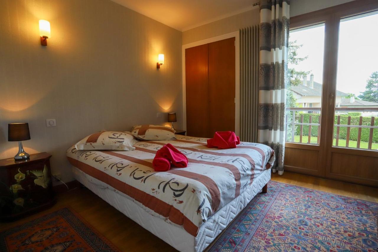 Le Vintage Grand Appartement 4 Etoiles Avec Jardin Proche Du Lac Annecy Luaran gambar